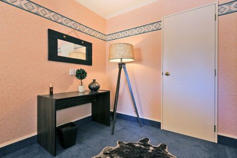 Photo of property in 150 Avenue Road, Greenmeadows, Napier, 4112
