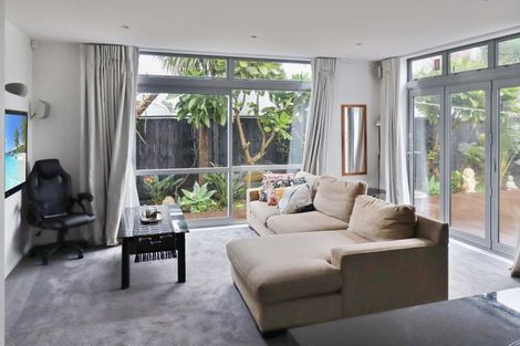 Photo of property in 57a Kauri Street, Miramar, Wellington, 6022