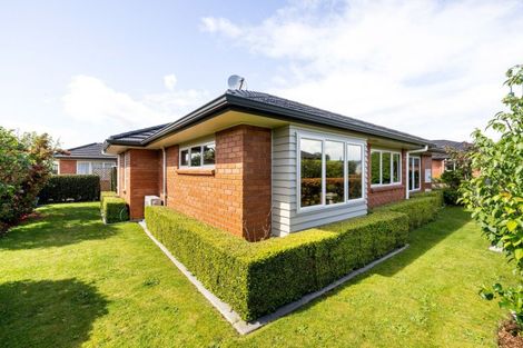 Photo of property in 5 Walter Court, Cambridge, 3434