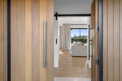 Photo of property in 132 Henwood Road, Paraite, New Plymouth, 4372