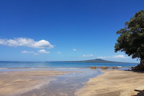 Photo of property in 3/236 Lake Road, Hauraki, Auckland, 0622