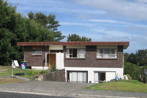 Photo of property in 29 Girrahween Drive, Totara Vale, Auckland, 0629
