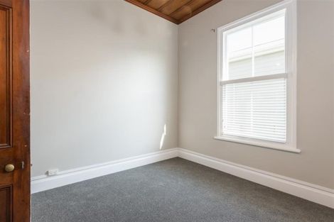 Photo of property in 21 Railway Street, Helensville, 0800