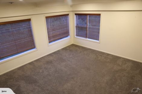 Photo of property in 3/16 Fowler Street, Northcote, Auckland, 0627