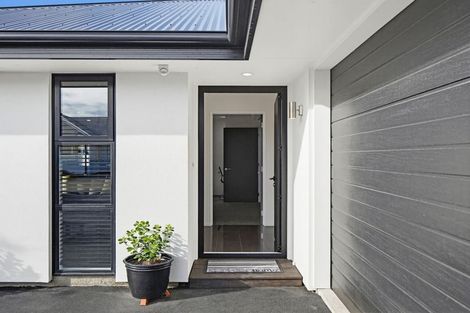 Photo of property in 35 Kahuraki Drive, Pegasus, 7612