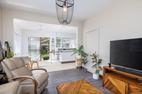 Photo of property in 126 Wairakei Road, Bryndwr, Christchurch, 8053