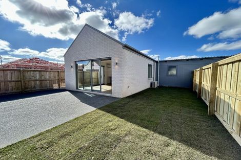 Photo of property in 8a Privet Way, Rolleston, 7614