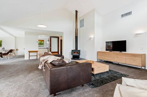 Photo of property in 18 Little Oak Common, Wanaka, 9305