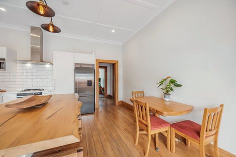 Photo of property in 31 Carnell Street, Napier South, Napier, 4110