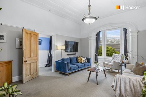 Photo of property in 10 Glen Road, Mornington, Dunedin, 9011