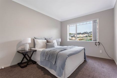 Photo of property in 2 San Marino Drive, Henderson, Auckland, 0612
