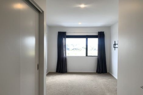 Photo of property in 35 Peihana Road, Hobsonville, Auckland, 0616
