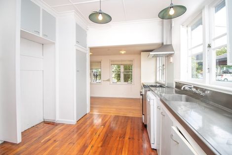 Photo of property in 161 Cambridge Road, Hillcrest, Hamilton, 3216
