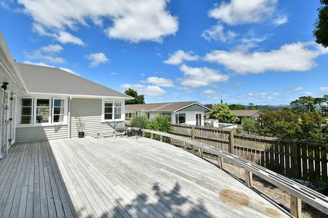 Photo of property in 25 Downer Street, Helensville, 0800