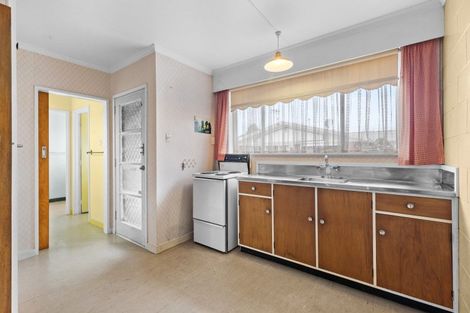 Photo of property in 4/138 Heretaunga Street, Palmerston North, 4414