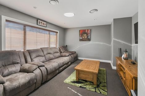 Photo of property in 21 Imperial Place, Flat Bush, Auckland, 2019