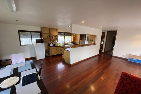 Photo of property in 10 Rapaki Place, Te Atatu Peninsula, Auckland, 0610