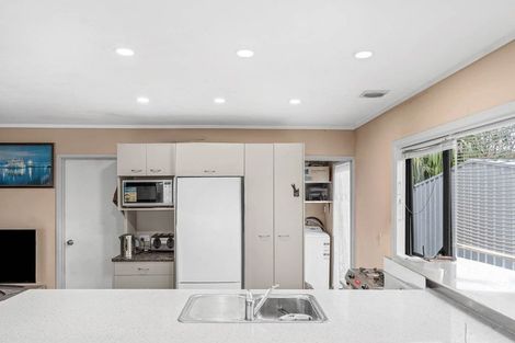 Photo of property in 40 Alexander Avenue, Papatoetoe, Auckland, 2025