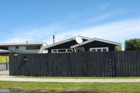 Photo of property in 14 Coates Street, Westport, 7825