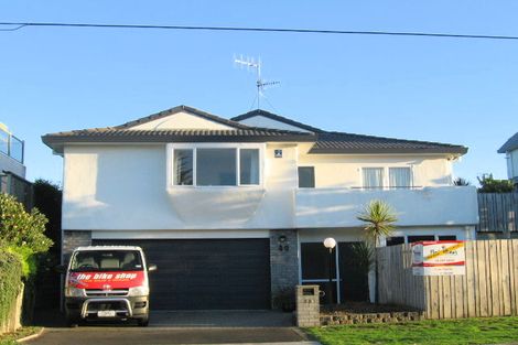 Photo of property in 49 Golf Road, Paraparaumu Beach, Paraparaumu, 5032