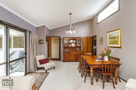 Photo of property in 4 Calder Place, Feilding, 4702