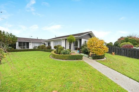 Photo of property in 137 Totara Drive, Pukete, Hamilton, 3200