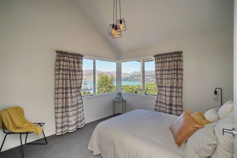 Photo of property in 54 Voelas Road, Lyttelton, 8082