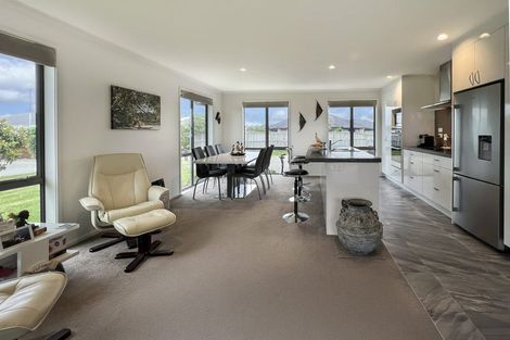 Photo of property in 18 Digby Place, Waipu, 0510