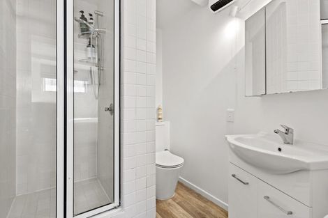 Photo of property in Oceanside Apartments, 14/453 Hibiscus Coast Highway, Orewa, 0931