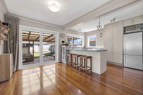 Photo of property in 13 Russell Avenue, Pukekohe, 2120