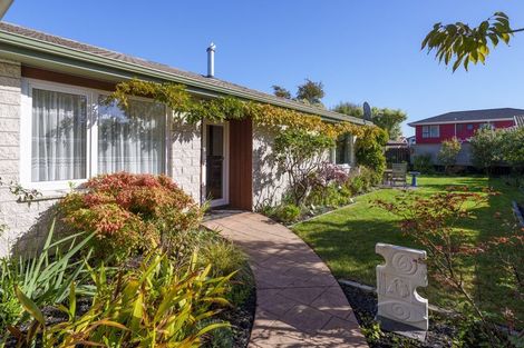 Photo of property in 5 Lodge Place, Ilam, Christchurch, 8041