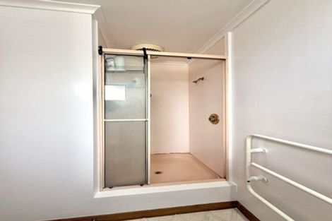 Photo of property in 2/954 High Street, Avalon, Lower Hutt, 5011