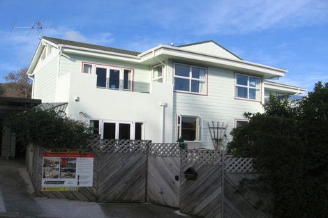 Photo of property in 32a Woodvale Grove, Fairfield, Lower Hutt, 5011