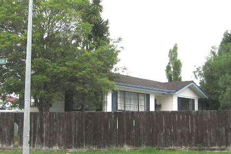 Photo of property in 43 Luanda Drive, Ranui, Auckland, 0612