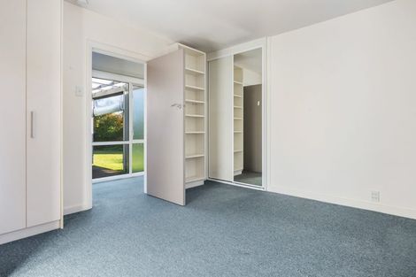 Photo of property in 102 Wairakei Road, Bryndwr, Christchurch, 8052