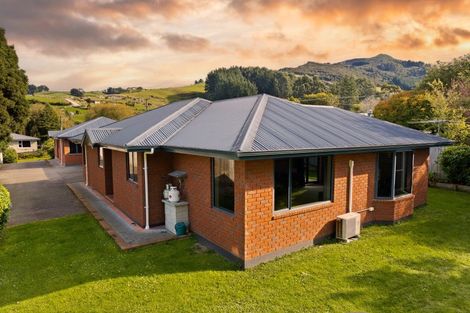 Photo of property in 66 Hall Road, Sawyers Bay, Port Chalmers, 9023