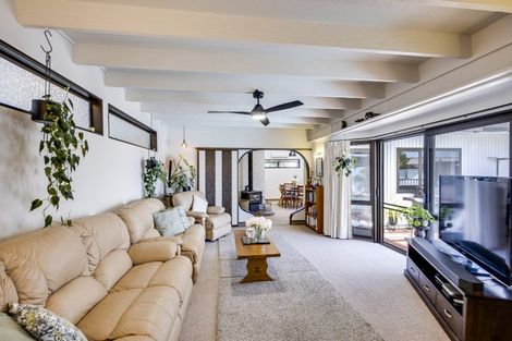 Photo of property in 1/117 Guppy Road, Taradale, Napier, 4112