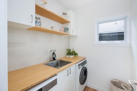 Photo of property in 265 Victoria Avenue, Hokowhitu, Palmerston North, 4410