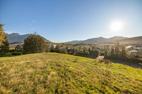 Photo of property in 25 Rannoch Drive, Jacks Point, Queenstown, 9371
