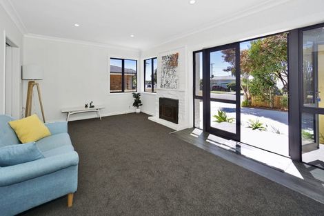 Photo of property in 21 Cameron Road, Te Puke, 3119