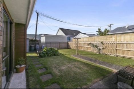 Photo of property in 29a Hardy Street, Waterloo, Lower Hutt, 5011