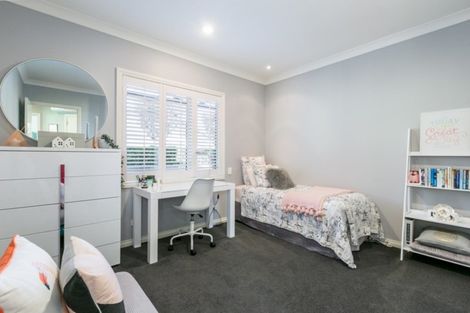 Photo of property in 72 Kent Terrace, Taradale, Napier, 4112