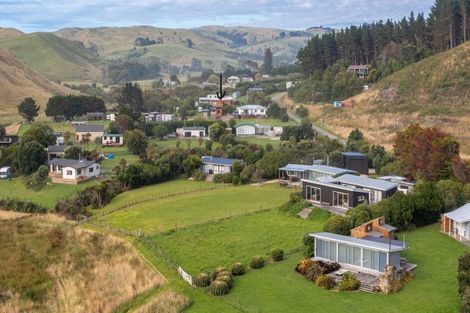 Photo of property in 456 Whangaehu Road, Porangahau, 4293