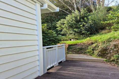 Photo of property in 39 Rangoon Street, Khandallah, Wellington, 6035