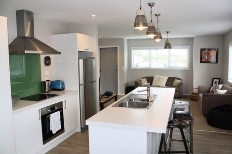 Photo of property in 39 Long Street, Raglan, 3225