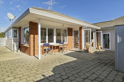 Photo of property in 37 Western Road, Bellevue, Tauranga, 3110