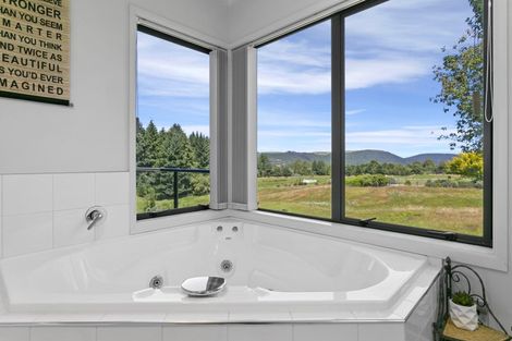 Photo of property in 864 Whangamata Road, Kinloch, Taupo, 3377