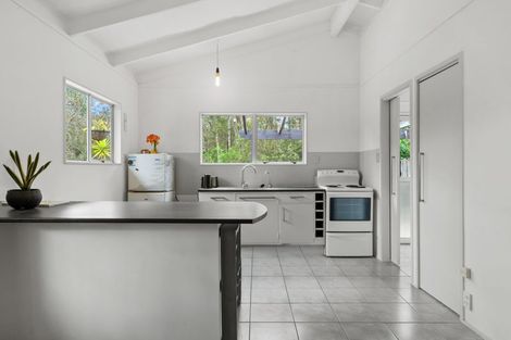 Photo of property in 190a Howard Road, Orere Point, Papakura, 2585