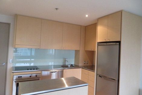 Photo of property in Sanctum Apartment, 10 Ebor Street, Te Aro, Wellington, 6011