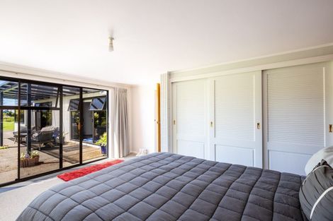 Photo of property in 1298 Egmont Road, Egmont Village, Inglewood, 4386